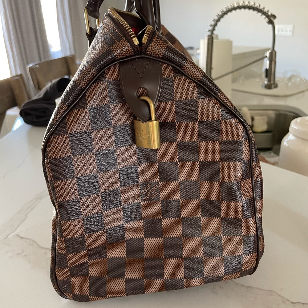 Louis Vuitton Speedy 25